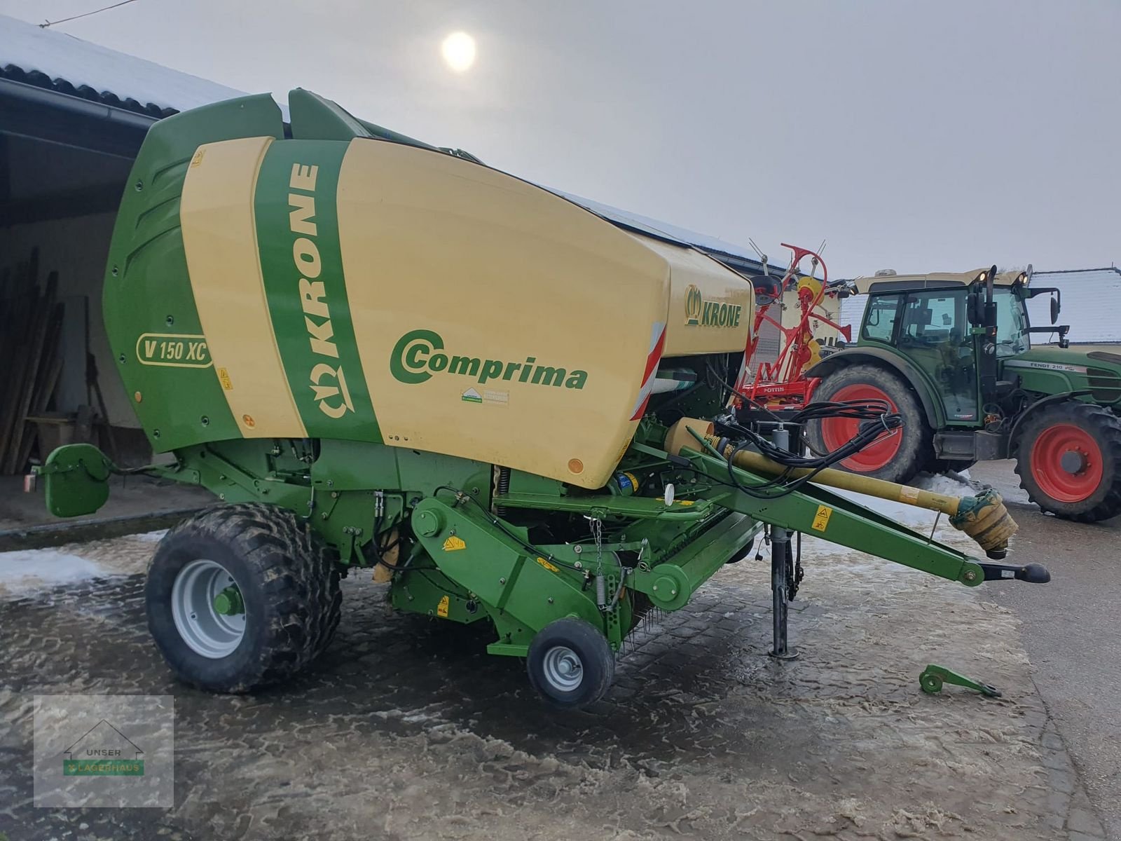 Rundballenpresse Türe ait Krone Comprima V 150XC, Gebrauchtmaschine içinde Ottensheim (resim 1)