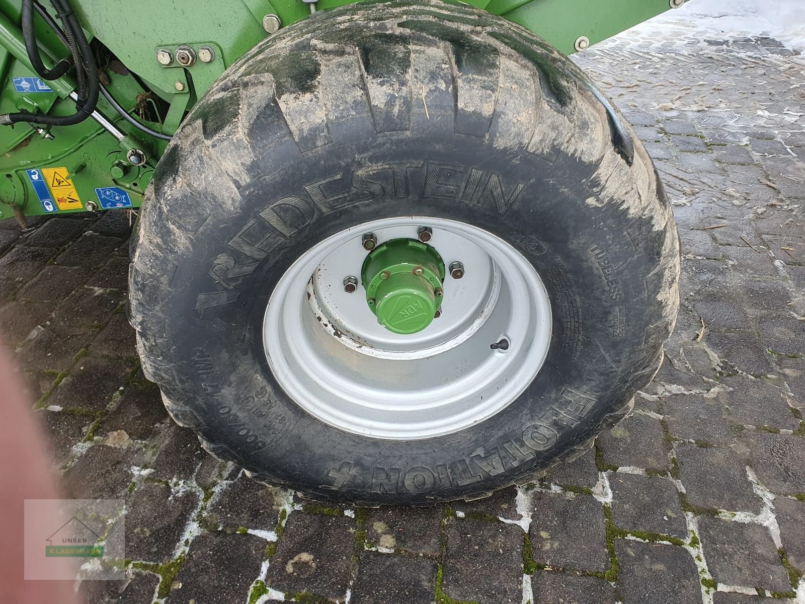 Rundballenpresse Türe ait Krone Comprima V 150XC, Gebrauchtmaschine içinde Ottensheim (resim 7)