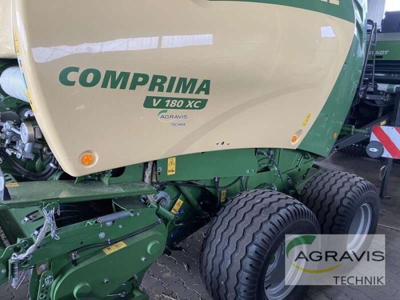 Rundballenpresse типа Krone COMPRIMA V 180 XC, Gebrauchtmaschine в Northeim (Фотография 7)