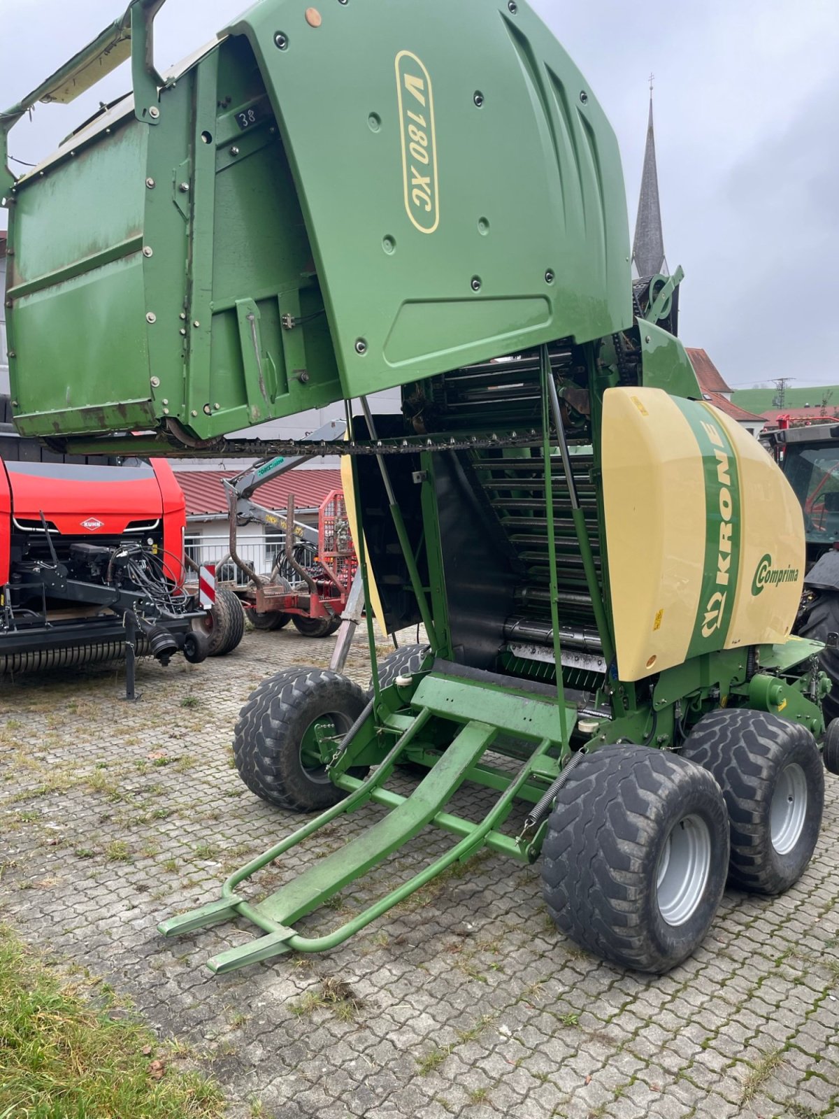 Rundballenpresse del tipo Krone Comprima V 180 XC, Gebrauchtmaschine en Amerang / OT. Kirchensur (Imagen 4)