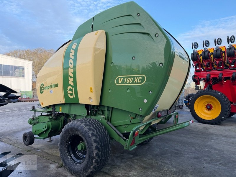 Rundballenpresse типа Krone Comprima V 180 XC, Gebrauchtmaschine в Prenzlau (Фотография 4)