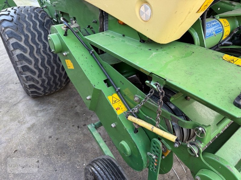 Rundballenpresse typu Krone Comprima V 180 XC, Gebrauchtmaschine w Prenzlau (Zdjęcie 21)