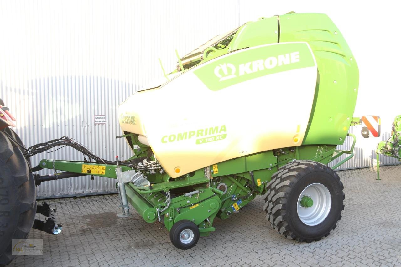 Rundballenpresse des Typs Krone Comprima V 180 XC, Neumaschine in Pfreimd (Bild 8)
