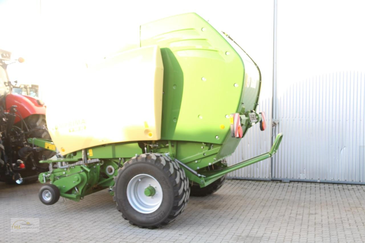 Rundballenpresse des Typs Krone Comprima V 180 XC, Neumaschine in Pfreimd (Bild 10)