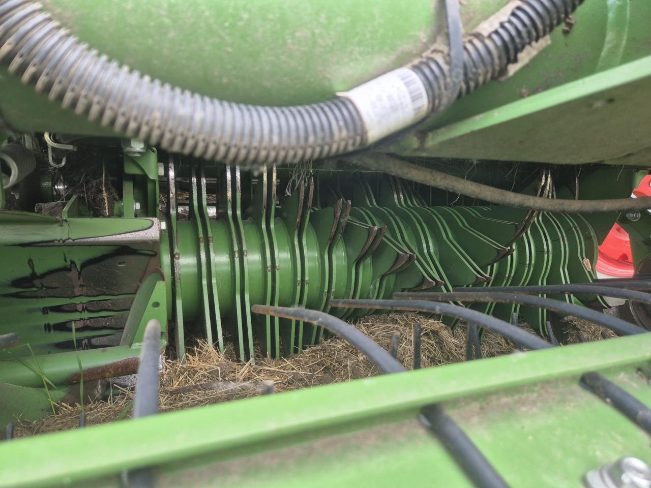 Rundballenpresse типа Krone Comprima V 180 XC, Gebrauchtmaschine в Könnern (Фотография 9)