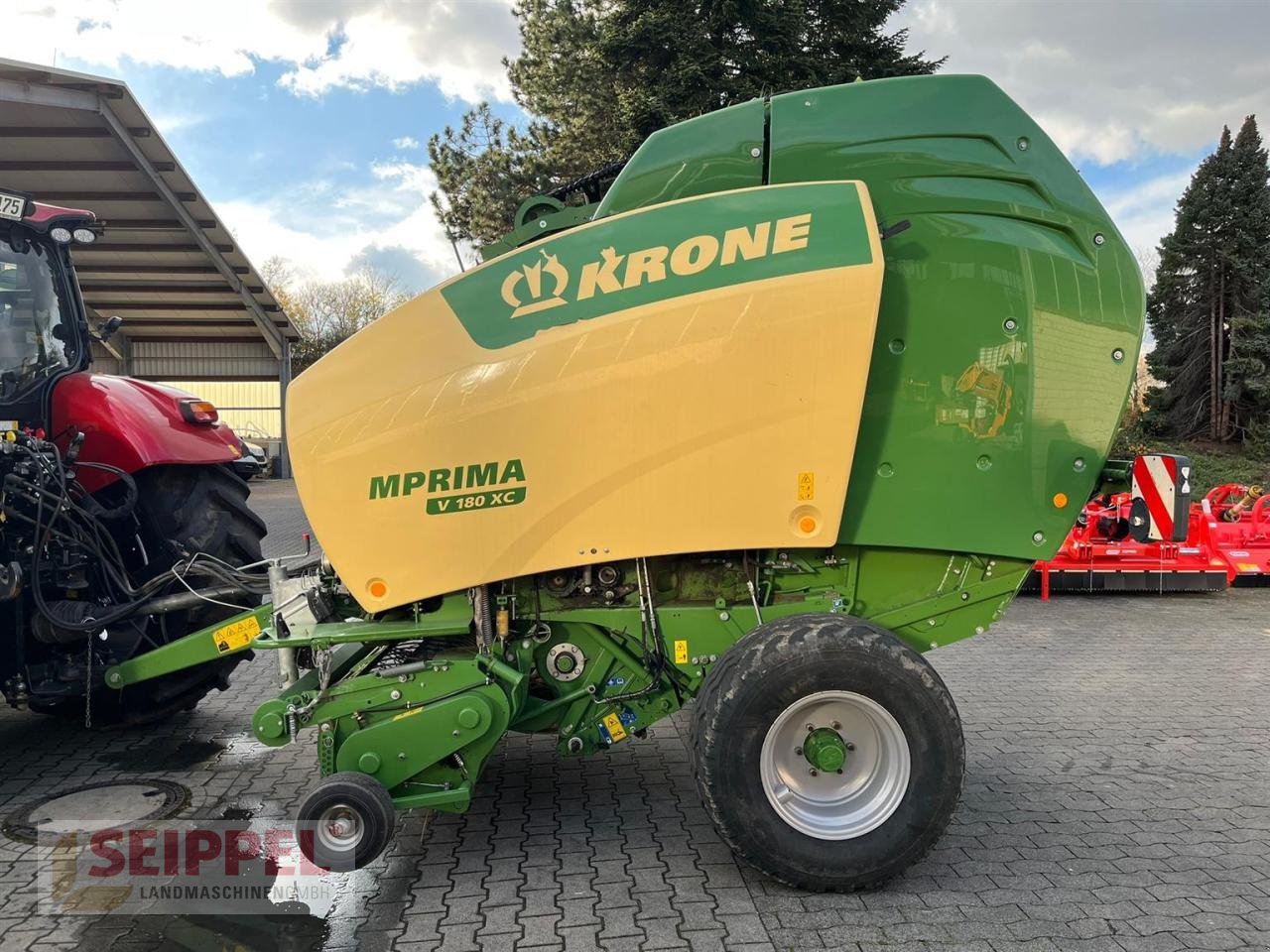 Rundballenpresse des Typs Krone COMPRIMA V 180 XC, Gebrauchtmaschine in Groß-Umstadt (Bild 6)