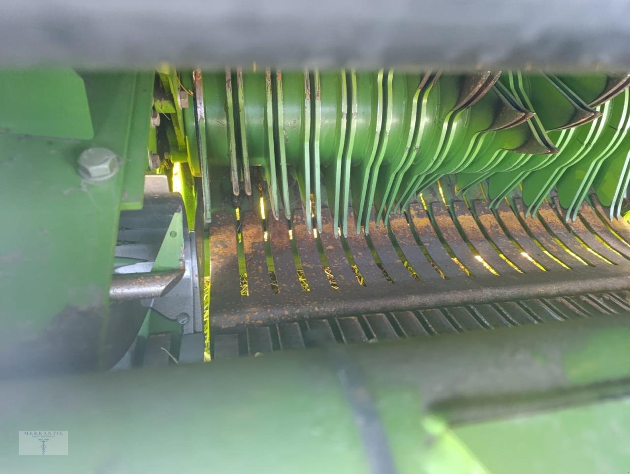 Rundballenpresse типа Krone Comprima V 180 XC, Gebrauchtmaschine в Pragsdorf (Фотография 8)