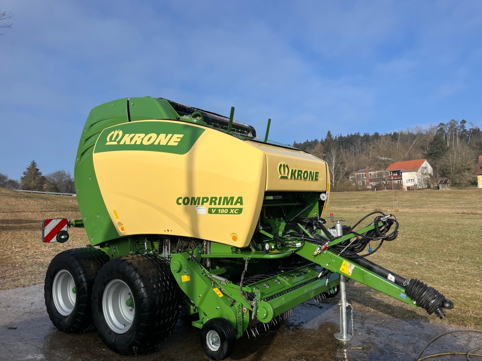 Rundballenpresse от тип Krone Comprima V 180 XC, Gebrauchtmaschine в Markt Erlbach (Снимка 2)