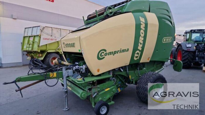 Rundballenpresse типа Krone COMPRIMA V 210 XC, Gebrauchtmaschine в Melle-Wellingholzhausen (Фотография 4)
