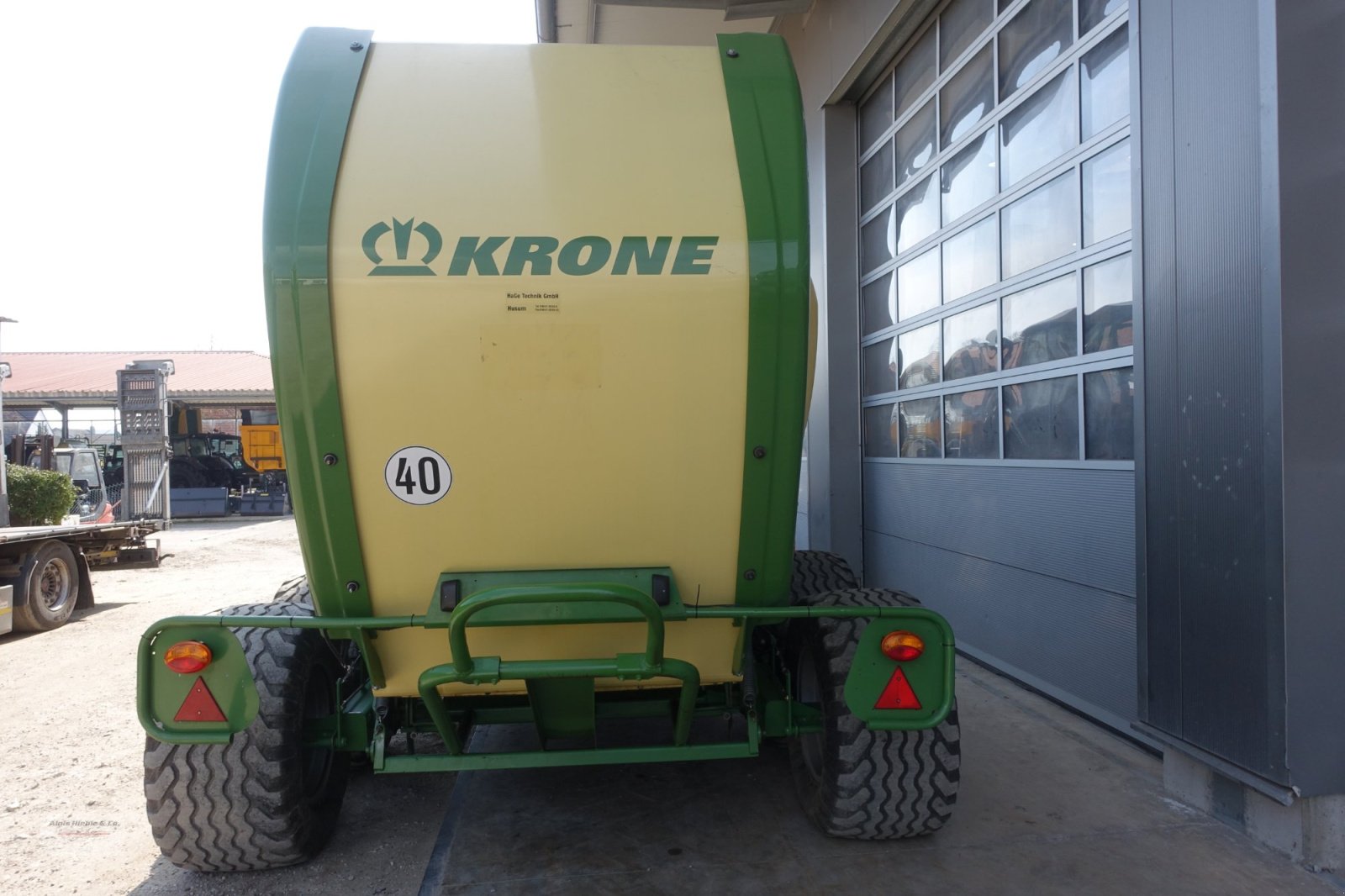 Rundballenpresse typu Krone Comprima V 210 XC, Gebrauchtmaschine v Tapfheim (Obrázek 3)
