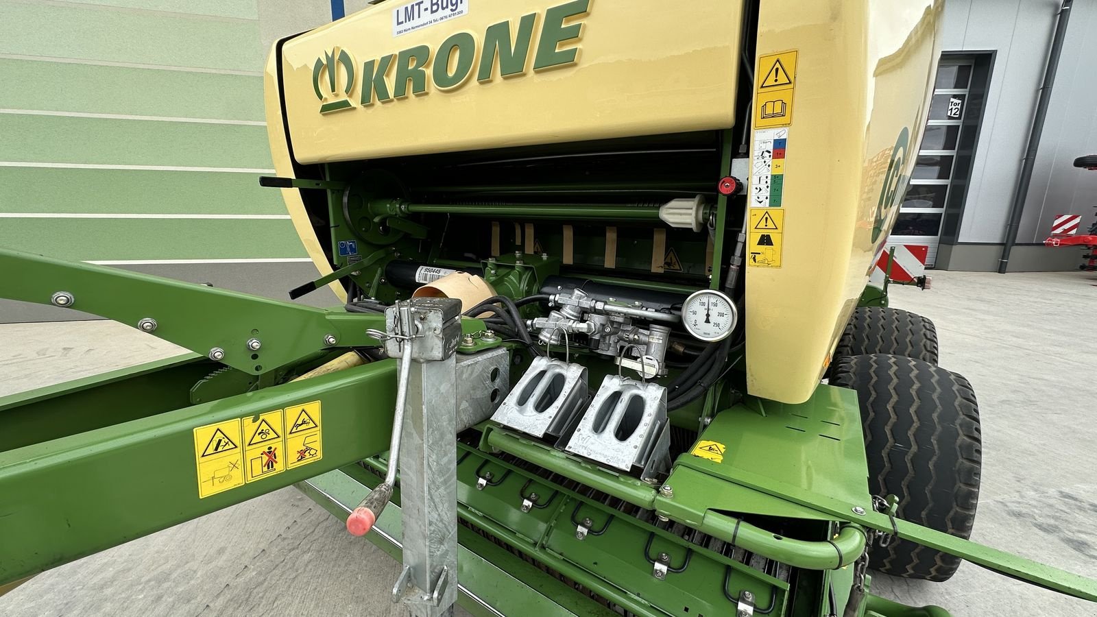 Rundballenpresse des Typs Krone Comprima V150 XC X-treme, Gebrauchtmaschine in Hürm (Bild 9)