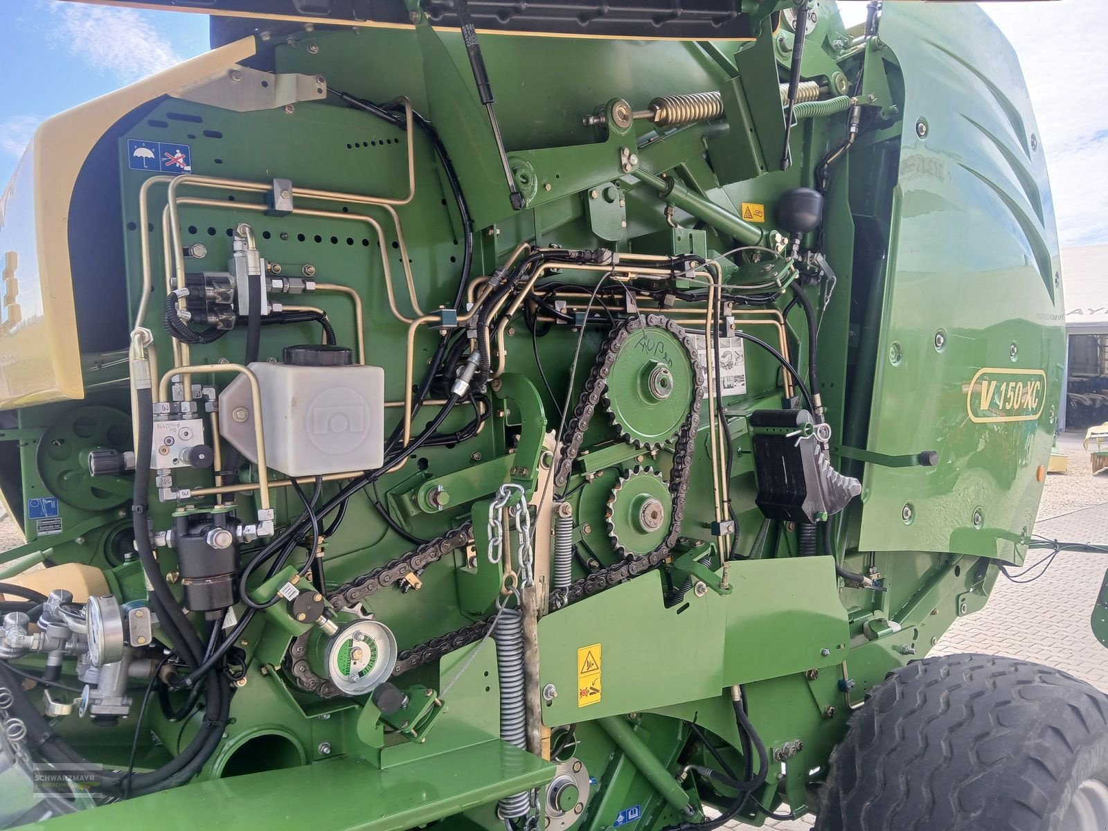 Rundballenpresse typu Krone Comprima V150 XC, Gebrauchtmaschine v Aurolzmünster (Obrázek 12)