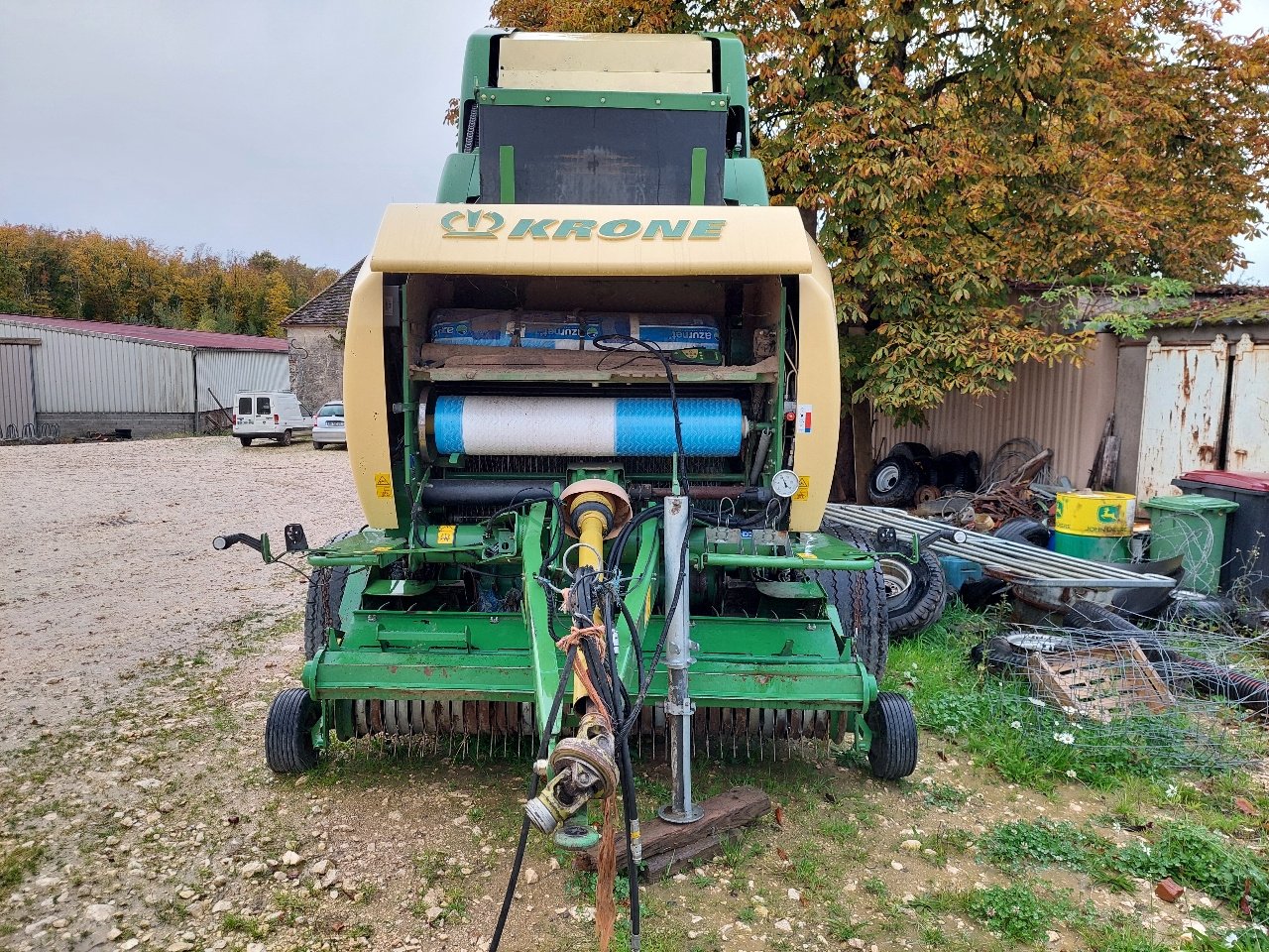 Rundballenpresse des Typs Krone Comprima V180, Gebrauchtmaschine in SAINT LOUP (Bild 2)