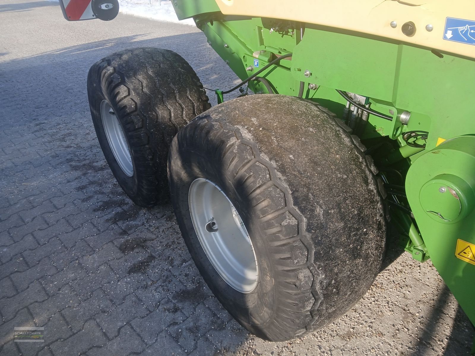 Rundballenpresse del tipo Krone Comrima V 150 XC Plus Tandem, Gebrauchtmaschine In Aurolzmünster (Immagine 16)