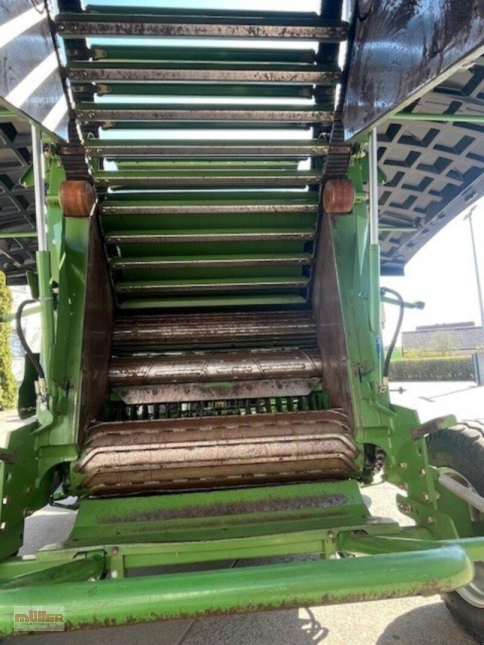 Rundballenpresse типа Krone F 125 XC, Gebrauchtmaschine в Holzhausen (Фотография 15)