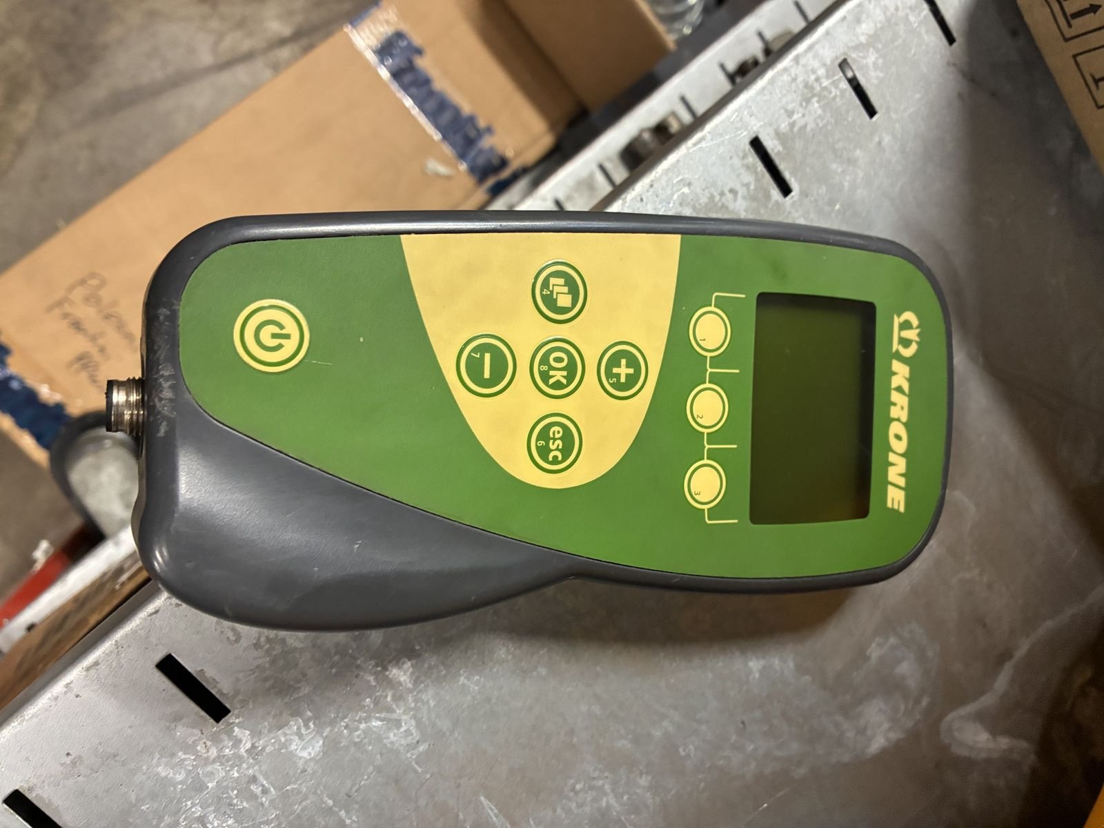 Rundballenpresse des Typs Krone F 125 XC, Gebrauchtmaschine in Villach (Bild 5)