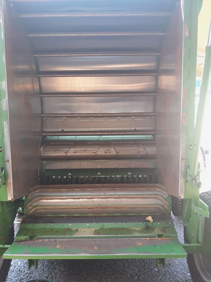 Rundballenpresse типа Krone F 1600 MC, Gebrauchtmaschine в Hopfgarten (Фотография 14)