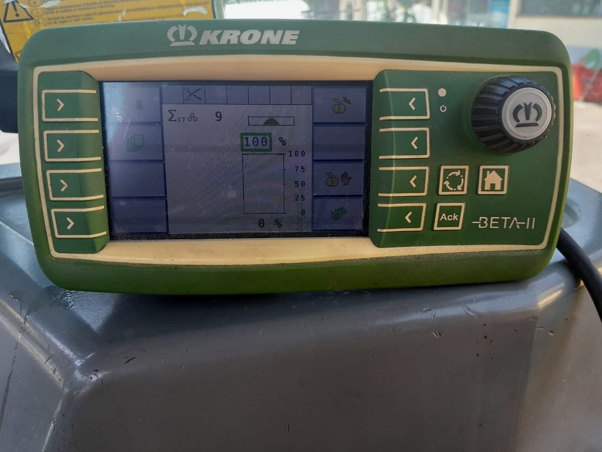 Rundballenpresse типа Krone F 1600 MC, Gebrauchtmaschine в Hopfgarten (Фотография 26)