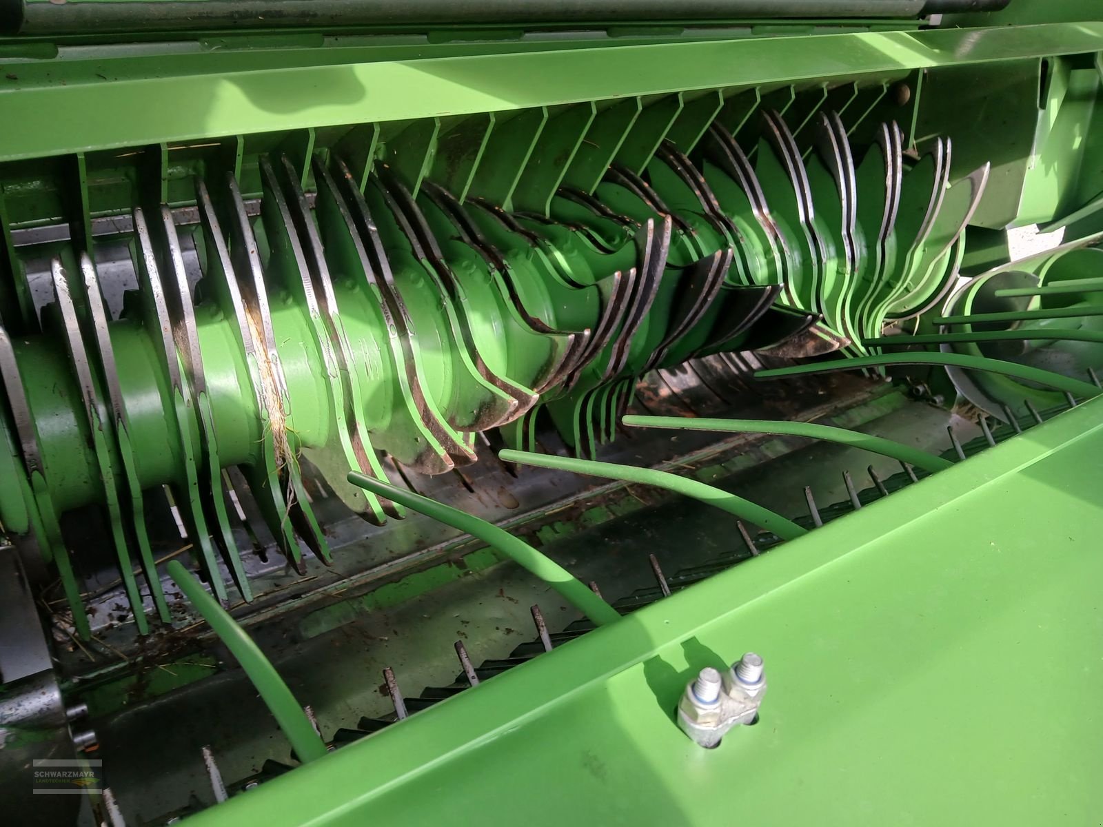 Rundballenpresse des Typs Krone Fortima 1500 Multi Cut (1500 MC), Gebrauchtmaschine in Aurolzmünster (Bild 8)