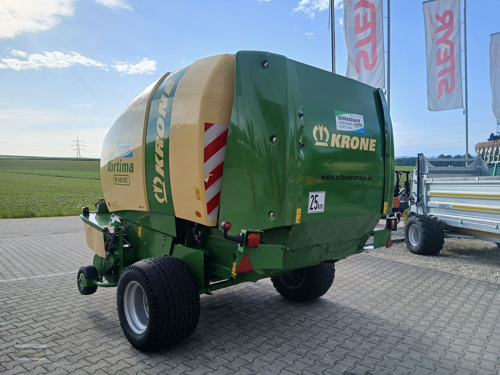 Rundballenpresse des Typs Krone Fortima 1500 Multi Cut (1500 MC), Gebrauchtmaschine in Aurolzmünster (Bild 3)