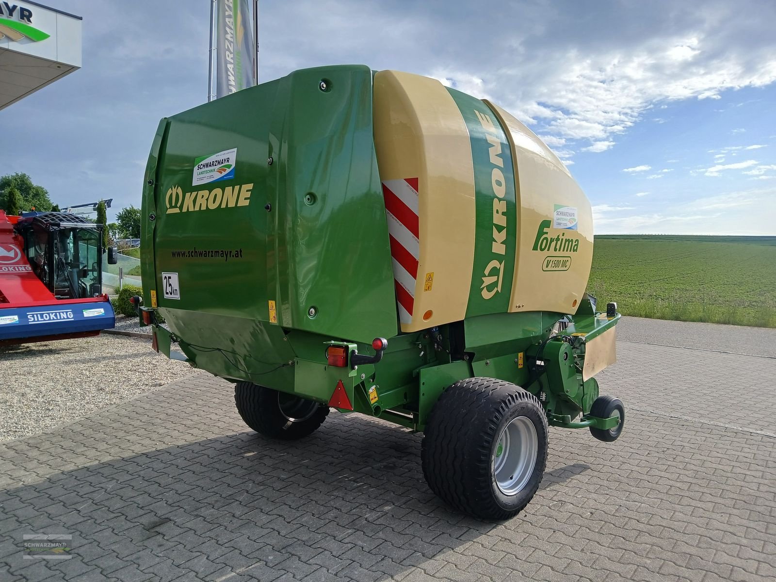 Rundballenpresse des Typs Krone Fortima 1500 Multi Cut (1500 MC), Gebrauchtmaschine in Aurolzmünster (Bild 4)