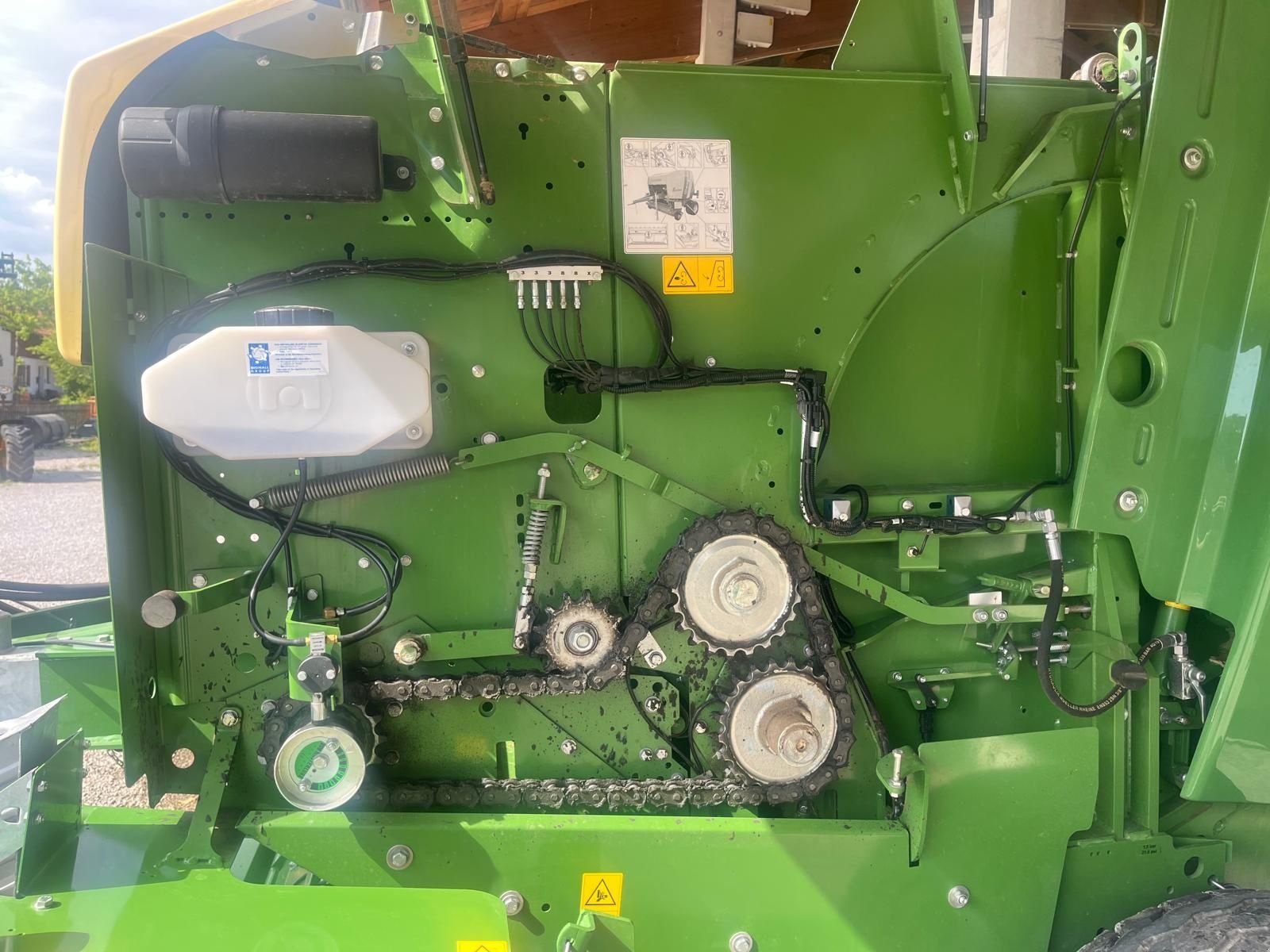 Rundballenpresse типа Krone Fortima F 1250 MC, Gebrauchtmaschine в Epfach  (Фотография 4)