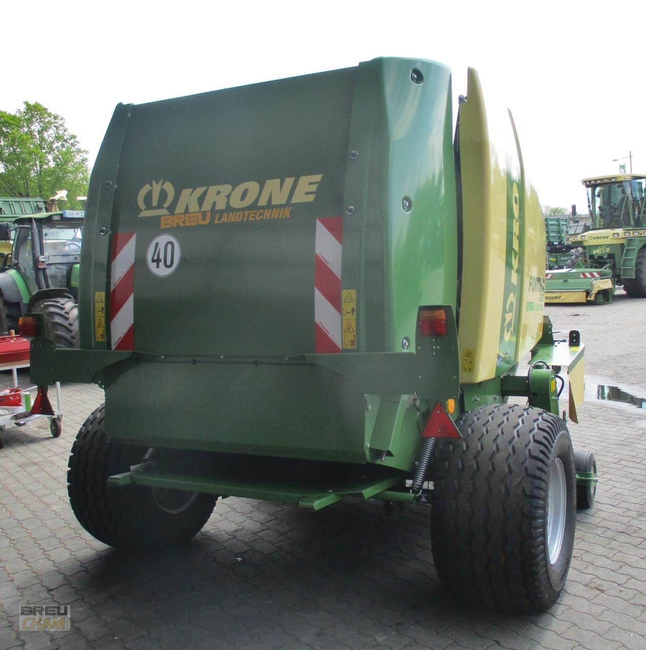 Rundballenpresse des Typs Krone Fortima F 1250 MC, Gebrauchtmaschine in Cham (Bild 4)