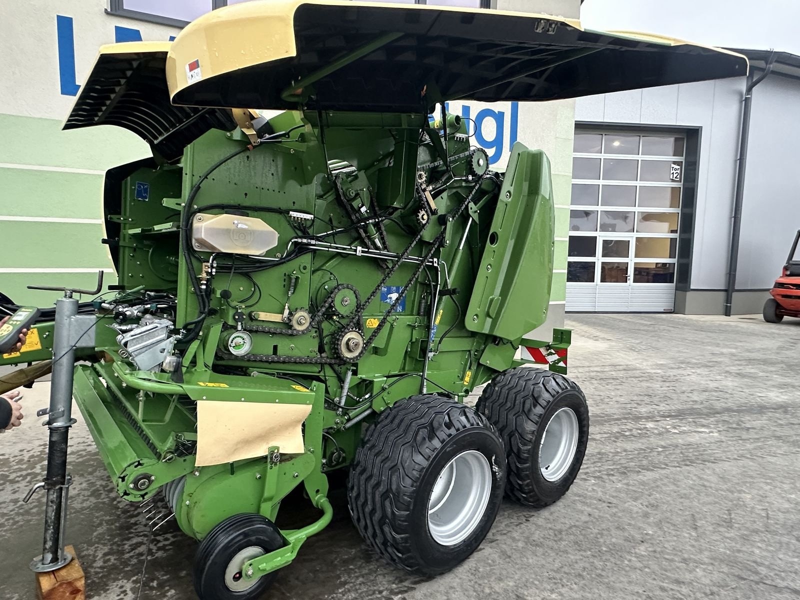 Rundballenpresse a típus Krone Fortima V 1500 MC, Gebrauchtmaschine ekkor: Hürm (Kép 9)