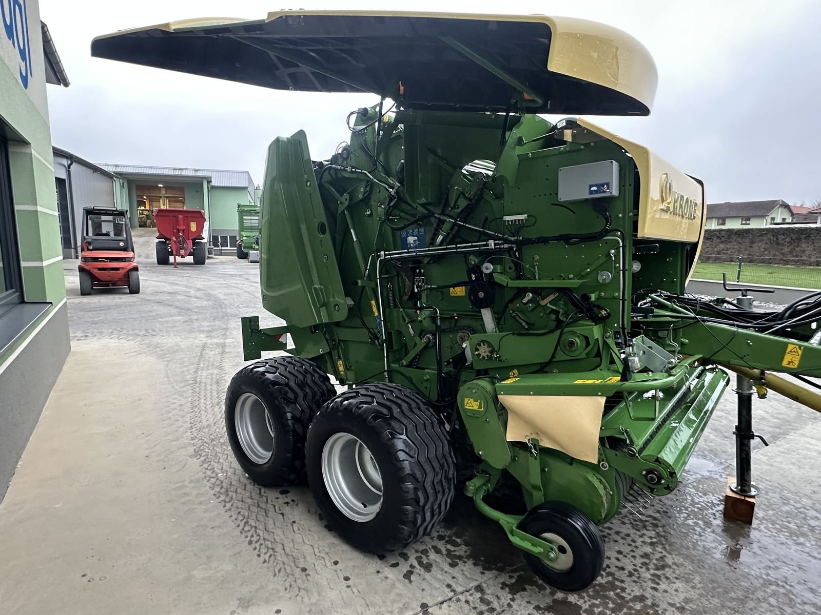 Rundballenpresse a típus Krone Fortima V 1500 MC, Gebrauchtmaschine ekkor: Hürm (Kép 8)