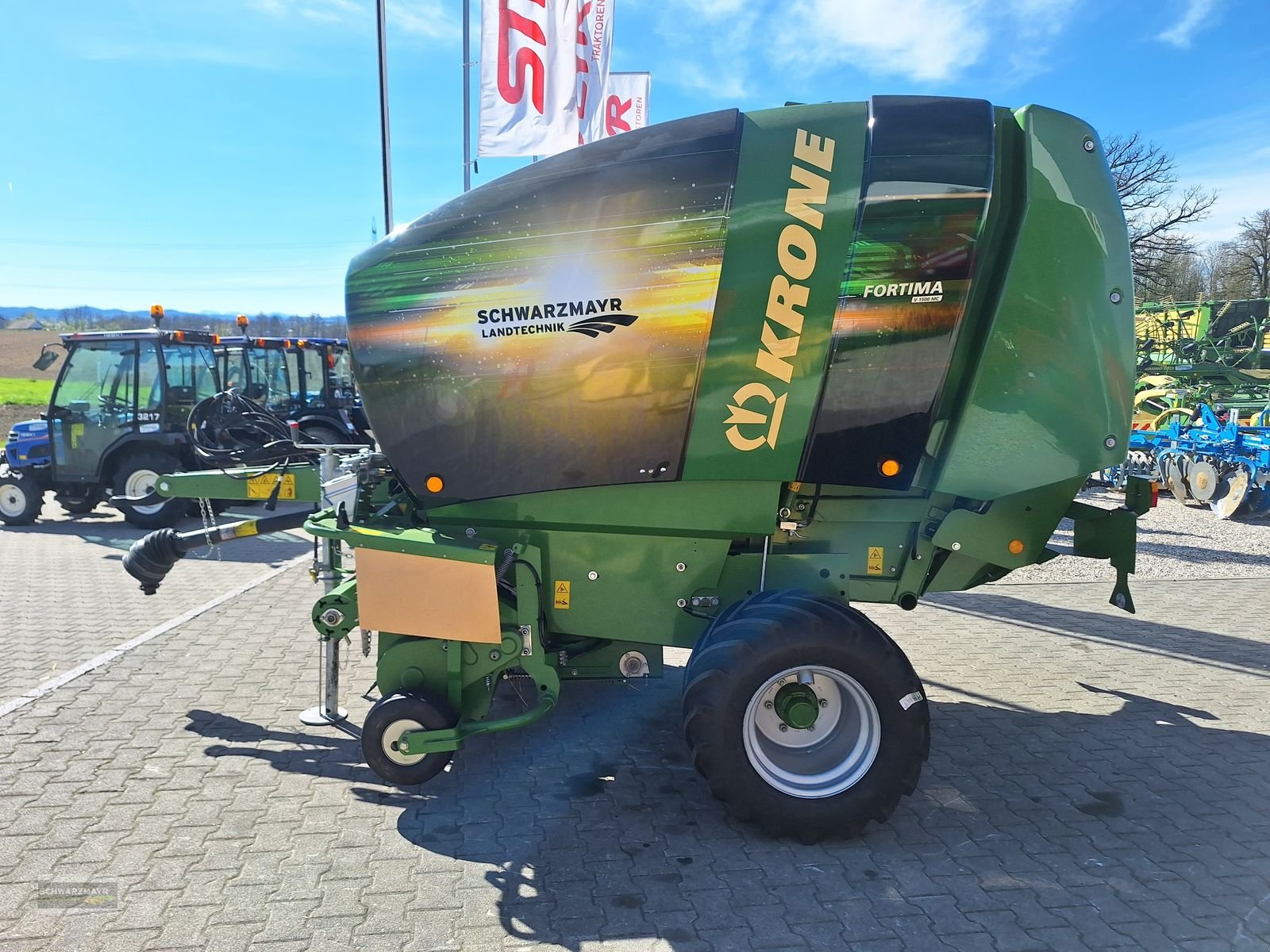 Rundballenpresse des Typs Krone Fortima V 1500 MC, Neumaschine in Aurolzmünster (Bild 7)