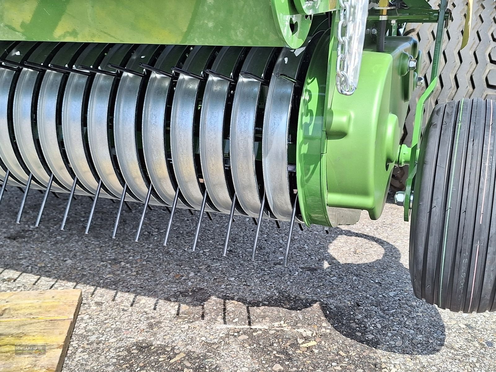 Rundballenpresse типа Krone Fortima V 1500 MC, Neumaschine в Aurolzmünster (Фотография 10)