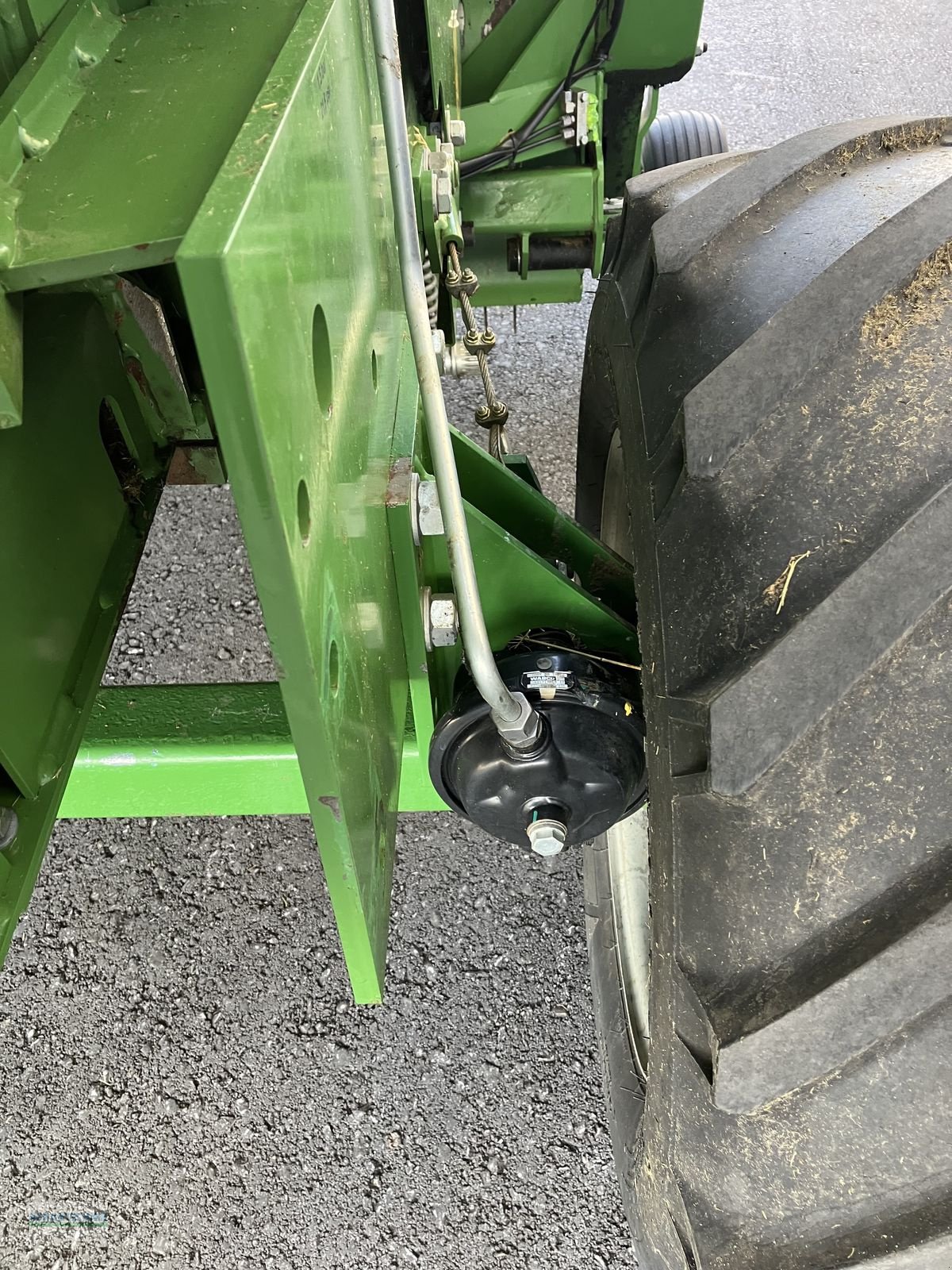 Rundballenpresse des Typs Krone Fortima V 1500 MC, Gebrauchtmaschine in Pettenbach (Bild 9)