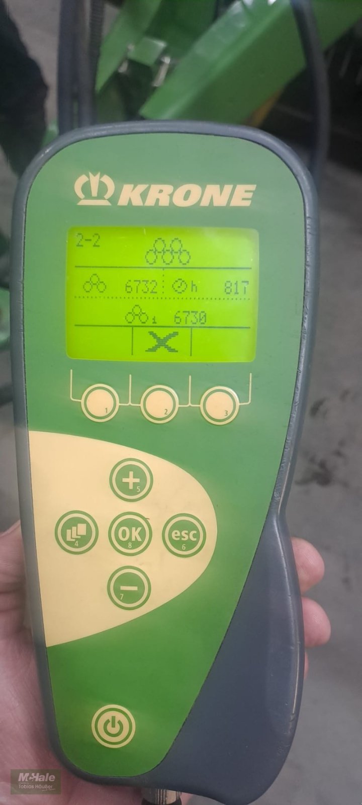 Rundballenpresse van het type Krone Fortima V 1500 MC, Gebrauchtmaschine in Borgholzhausen (Foto 21)