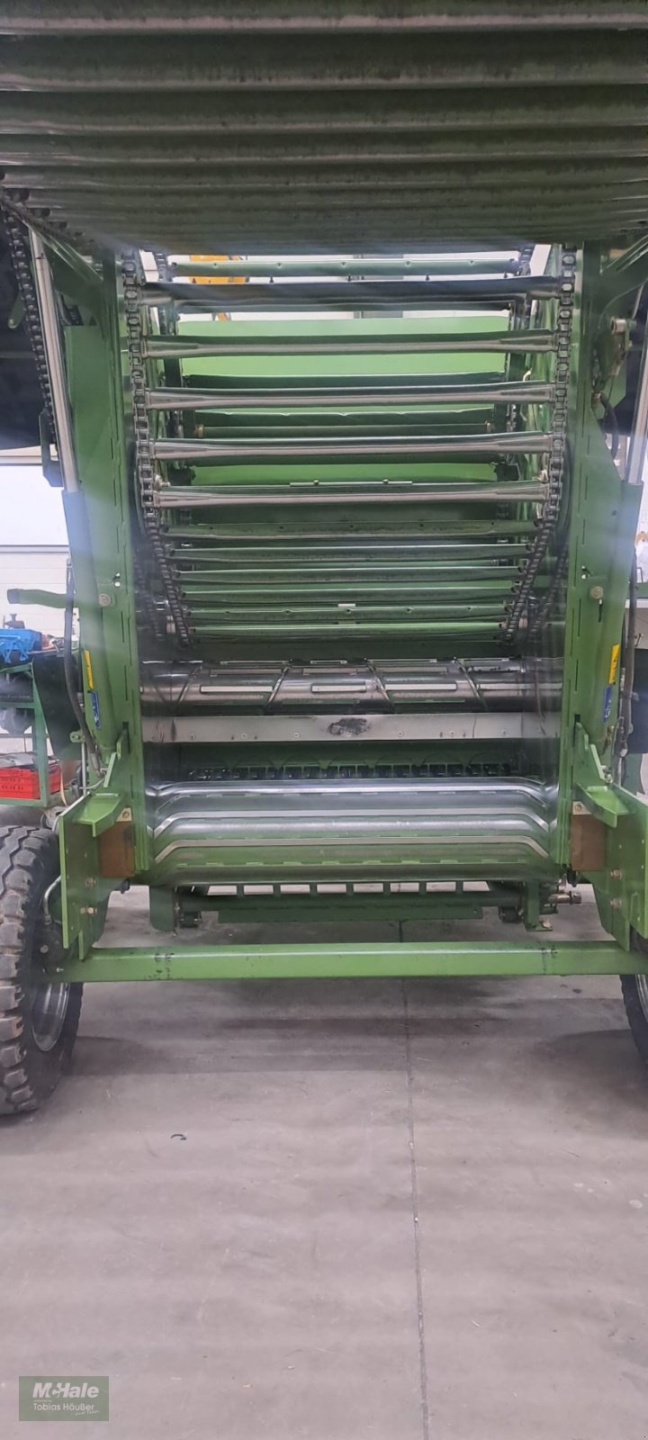 Rundballenpresse van het type Krone Fortima V 1500 MC, Gebrauchtmaschine in Borgholzhausen (Foto 20)
