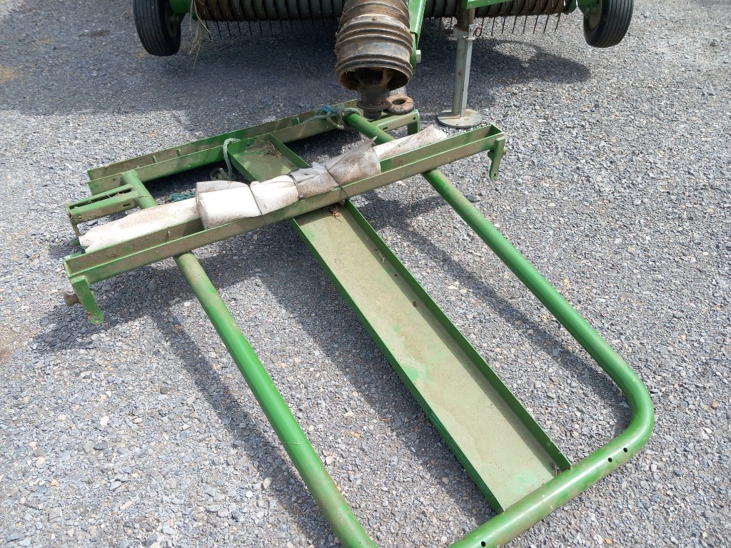 Rundballenpresse tip Krone FORTIMA V 1500 MC, Gebrauchtmaschine in Calmont (Poză 4)