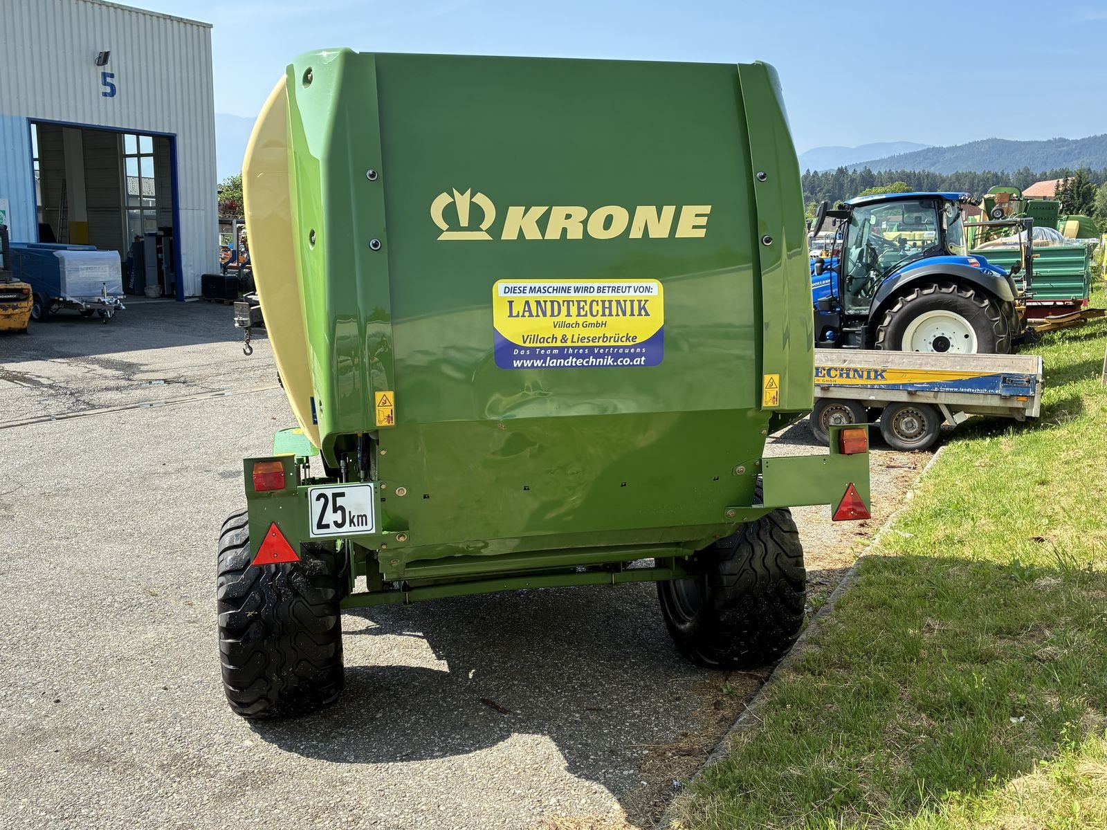 Rundballenpresse des Typs Krone Fortima V 1500 MC, Gebrauchtmaschine in Villach (Bild 3)