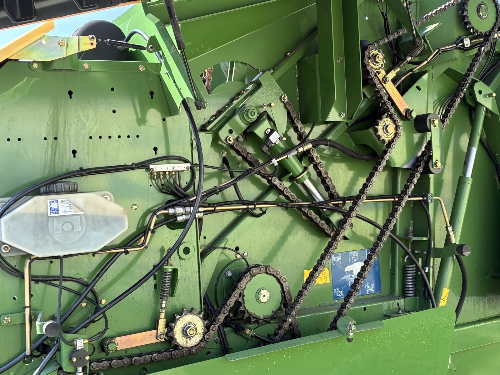 Rundballenpresse des Typs Krone Fortima V 1500 MC, Gebrauchtmaschine in Villach (Bild 9)