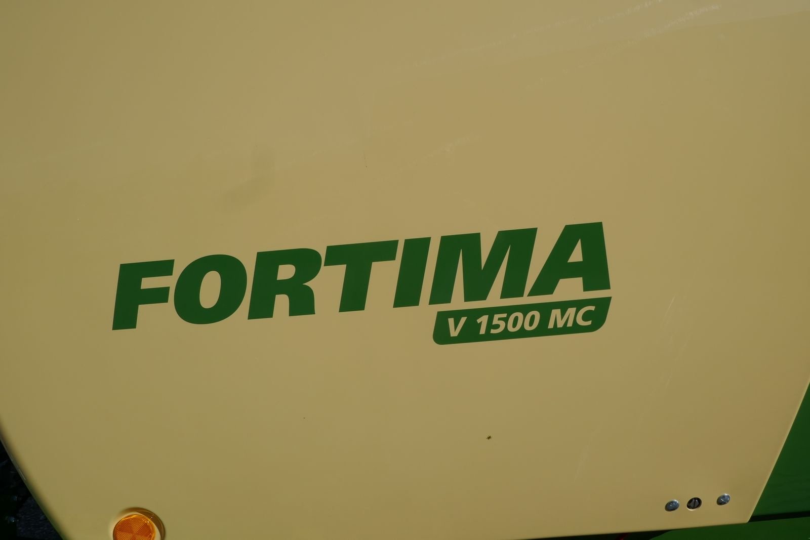 Rundballenpresse типа Krone Fortima V 1500 MC, Gebrauchtmaschine в Villach (Фотография 2)