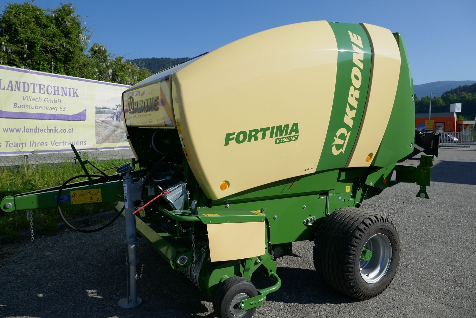 Rundballenpresse типа Krone Fortima V 1500 MC, Gebrauchtmaschine в Villach (Фотография 1)