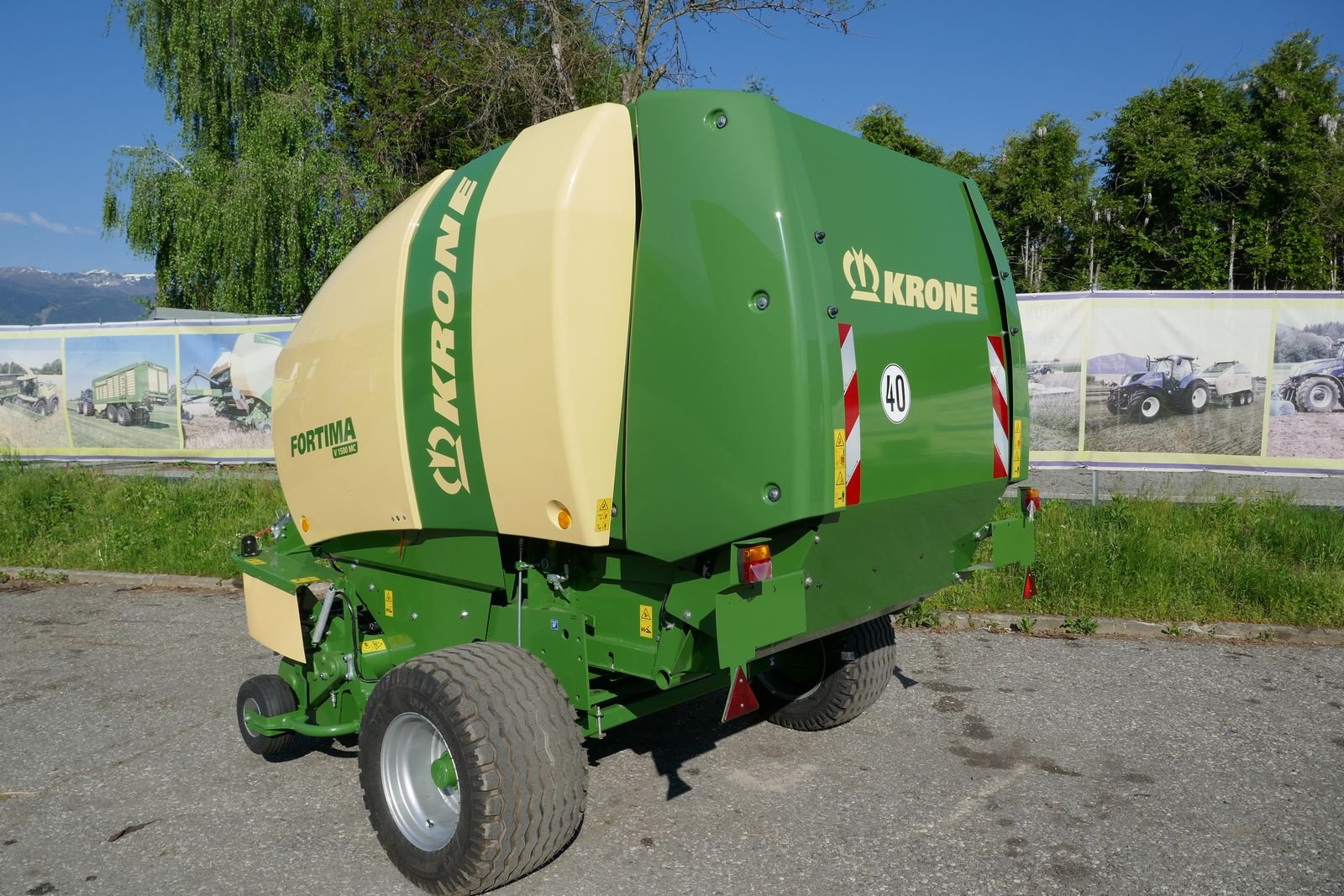 Rundballenpresse типа Krone Fortima V 1500 MC, Gebrauchtmaschine в Villach (Фотография 4)