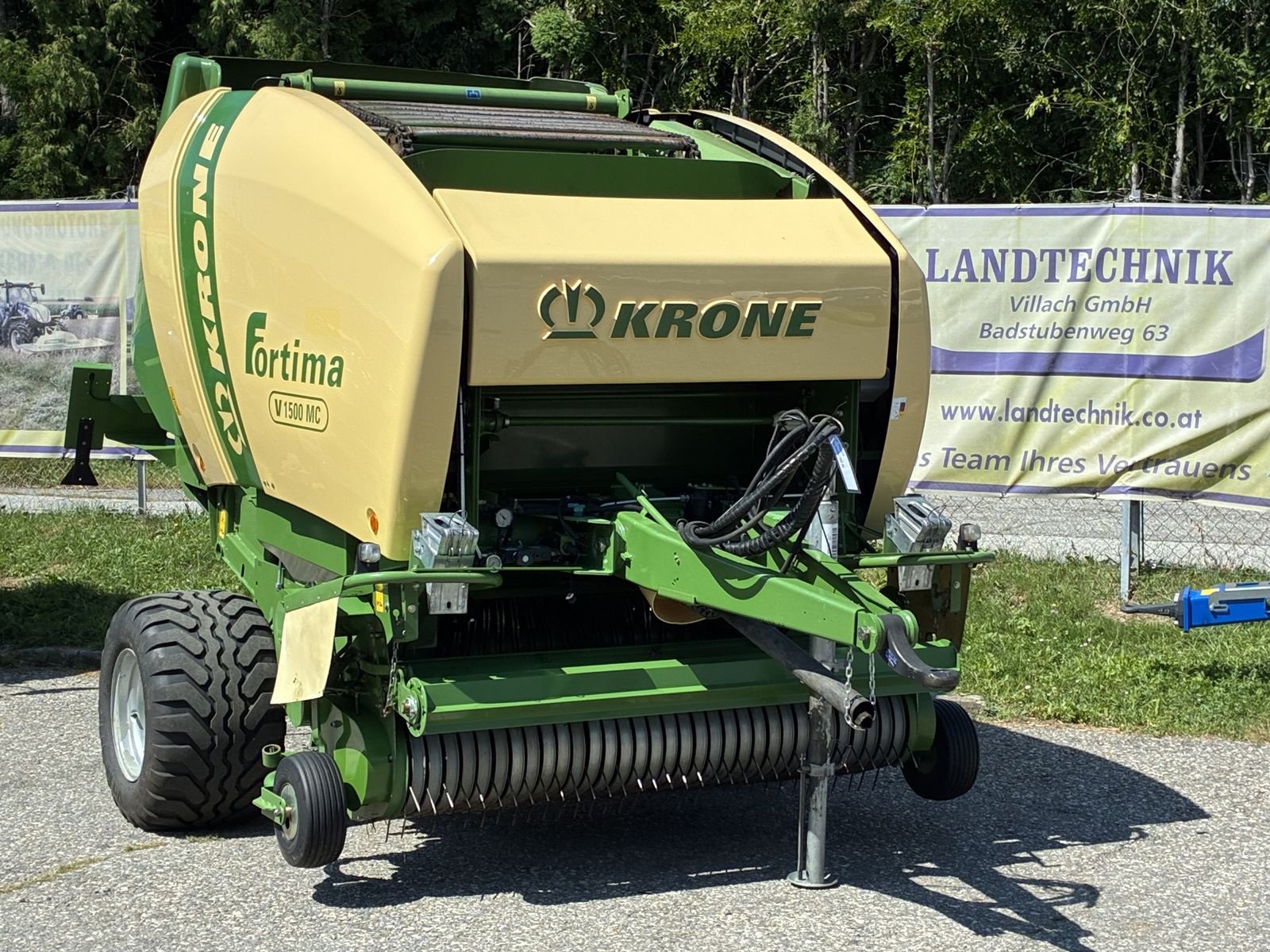 Rundballenpresse Türe ait Krone Fortima V 1500 MC, Gebrauchtmaschine içinde Villach (resim 2)