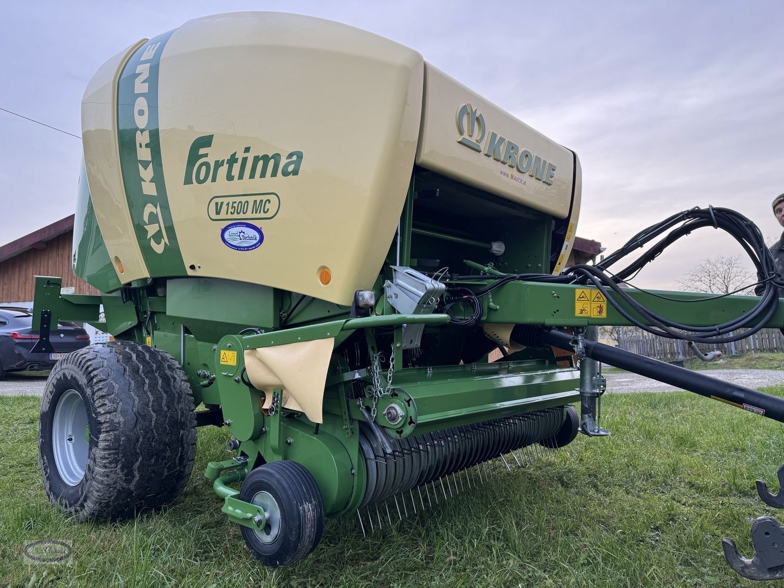 Rundballenpresse des Typs Krone Fortima V 1500 MC, Gebrauchtmaschine in Münzkirchen (Bild 13)