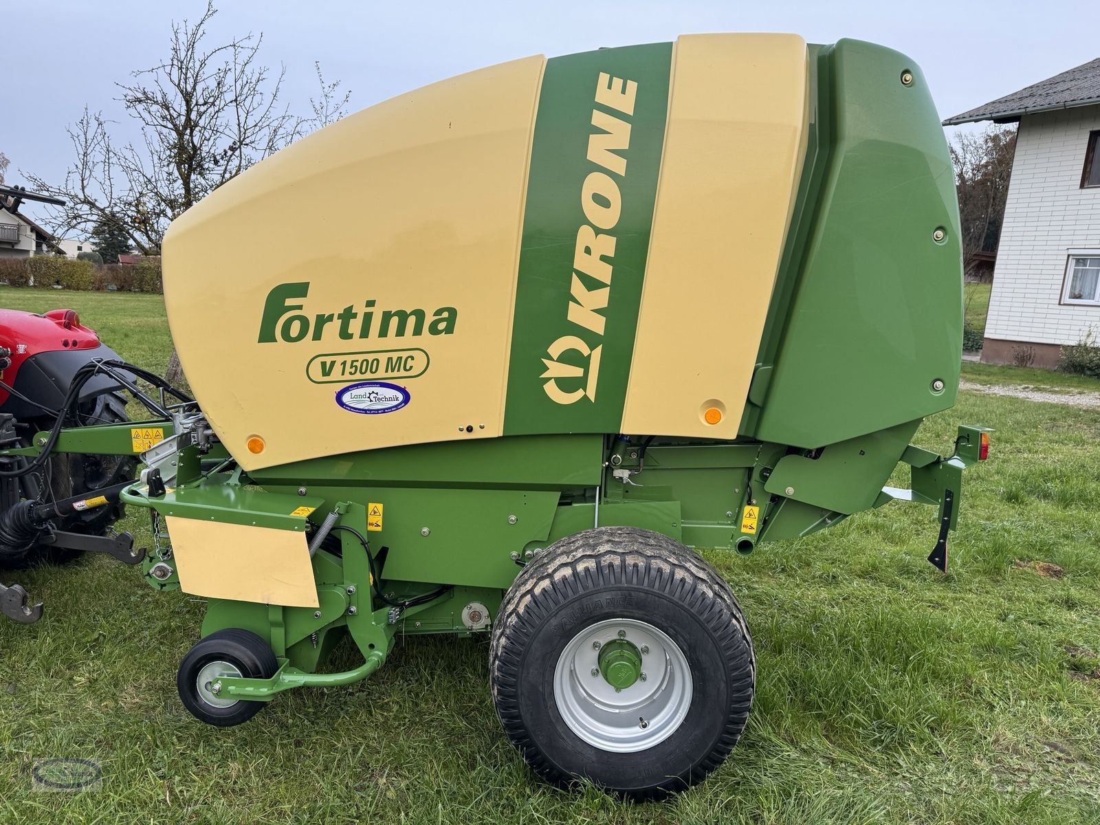 Rundballenpresse des Typs Krone Fortima V 1500 MC, Gebrauchtmaschine in Münzkirchen (Bild 5)