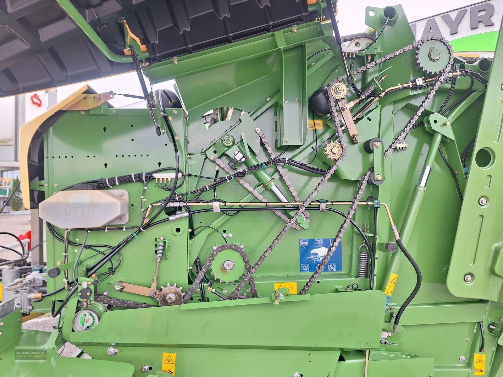 Rundballenpresse типа Krone Fortima V 1500 MC, Gebrauchtmaschine в Gampern (Фотография 15)