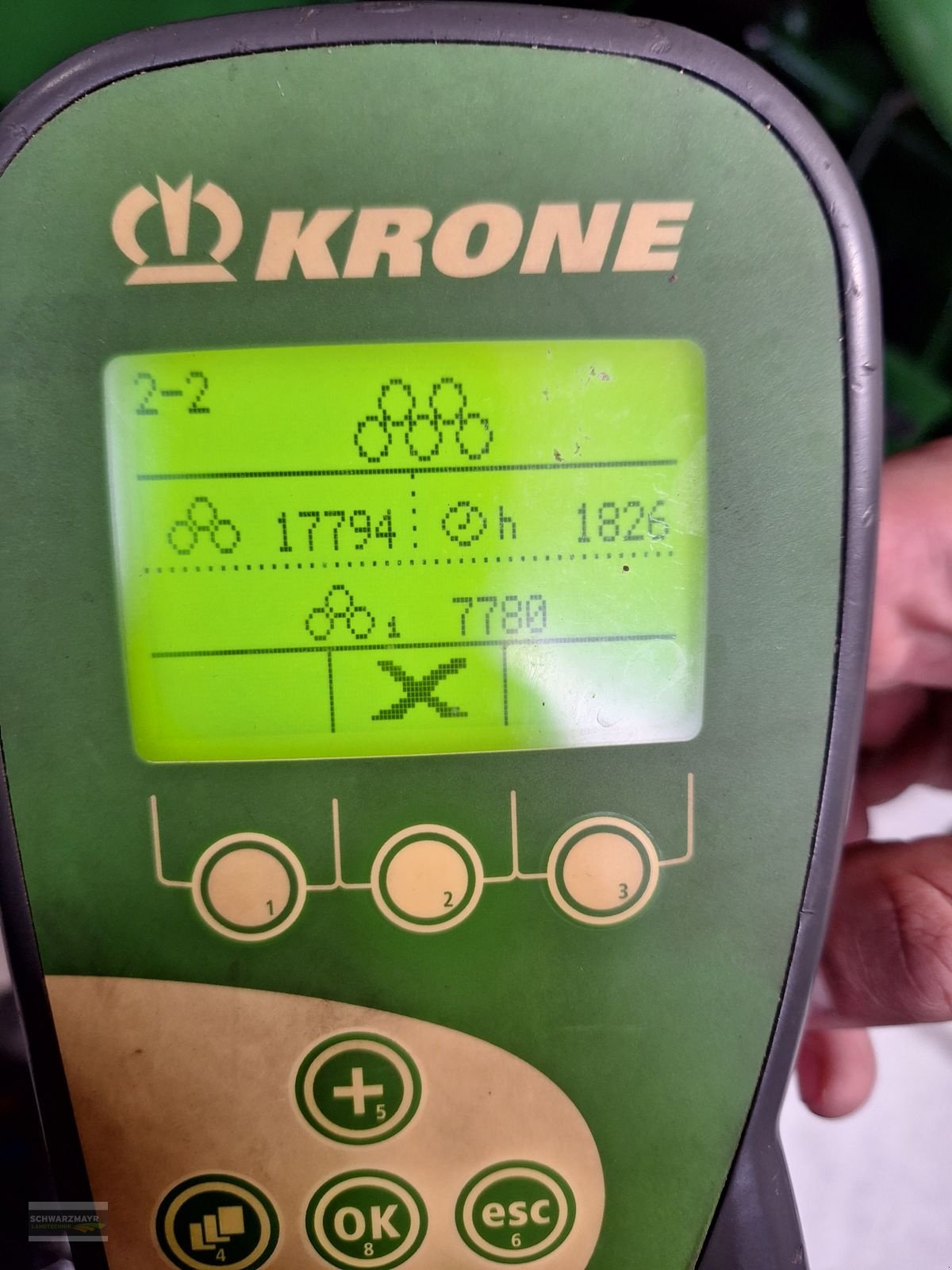 Rundballenpresse типа Krone Fortima V 1500 MC, Gebrauchtmaschine в Gampern (Фотография 17)