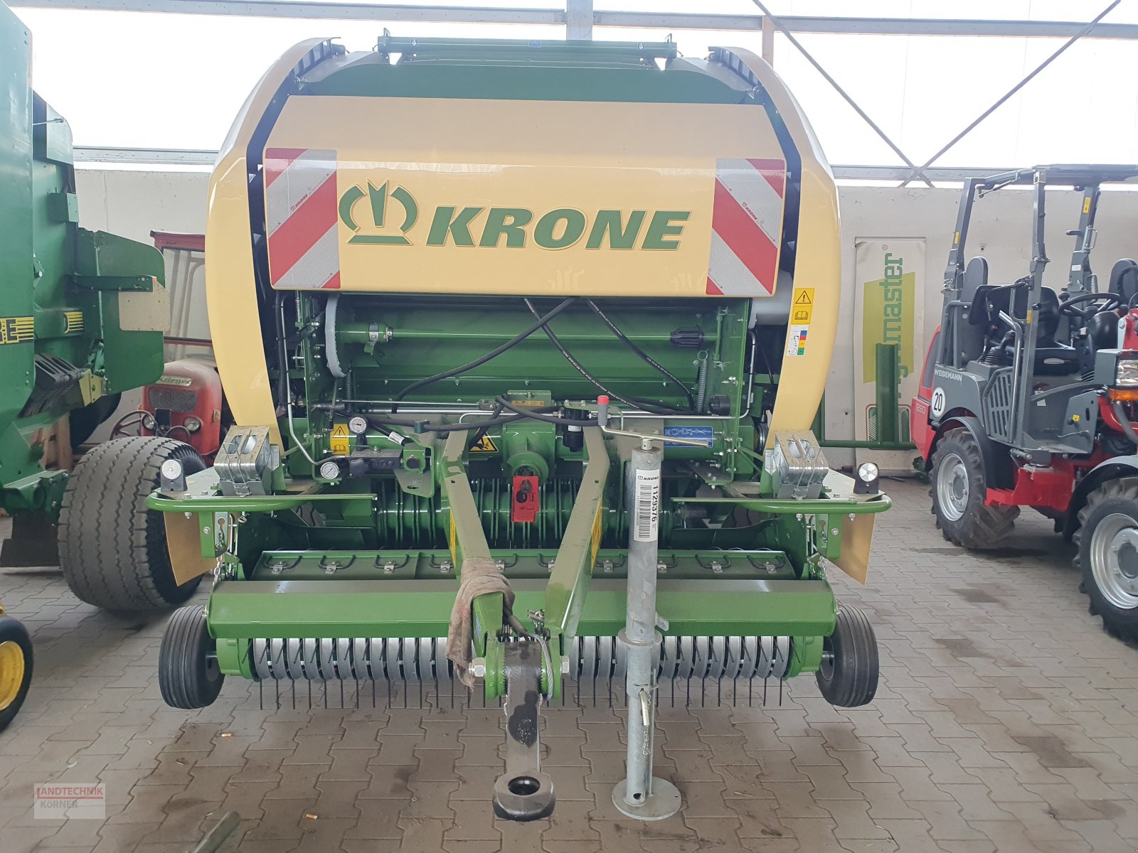 Rundballenpresse des Typs Krone Fortima V 1500 MC, Neumaschine in Kirkel-Altstadt (Bild 2)