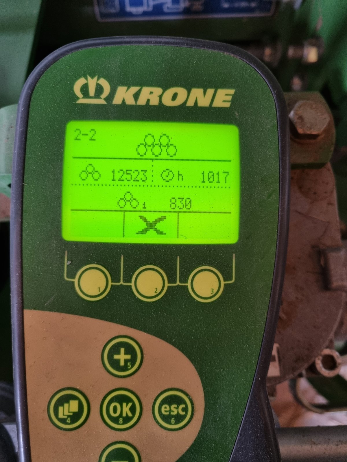 Rundballenpresse typu Krone Fortima V 1500 MC, Gebrauchtmaschine v Kranzberg (Obrázek 3)