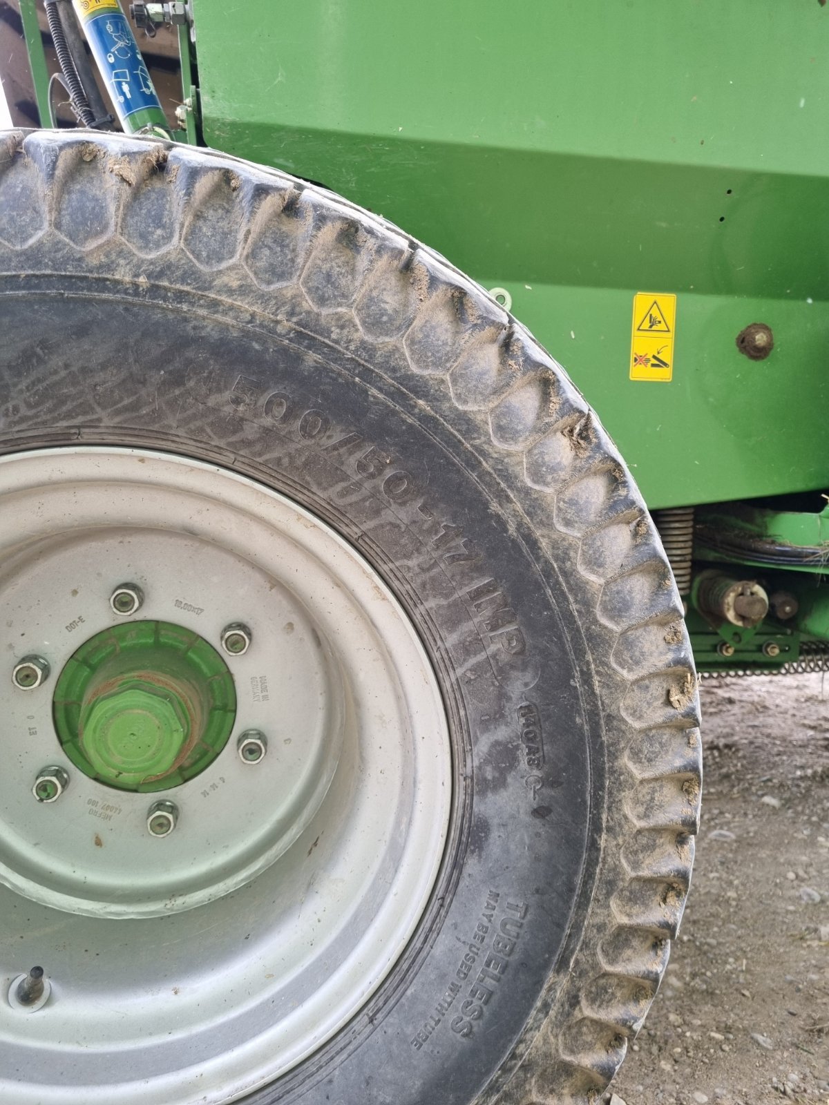 Rundballenpresse typu Krone Fortima V 1500 MC, Gebrauchtmaschine v Kranzberg (Obrázek 8)