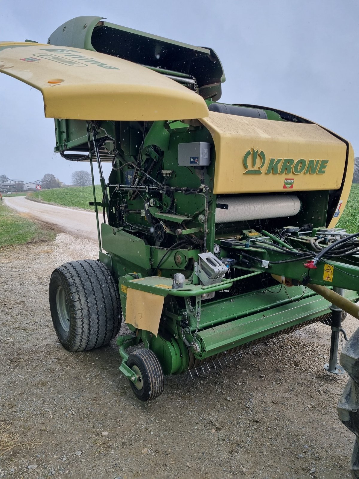 Rundballenpresse typu Krone Fortima V 1500 MC, Gebrauchtmaschine v Kranzberg (Obrázek 10)