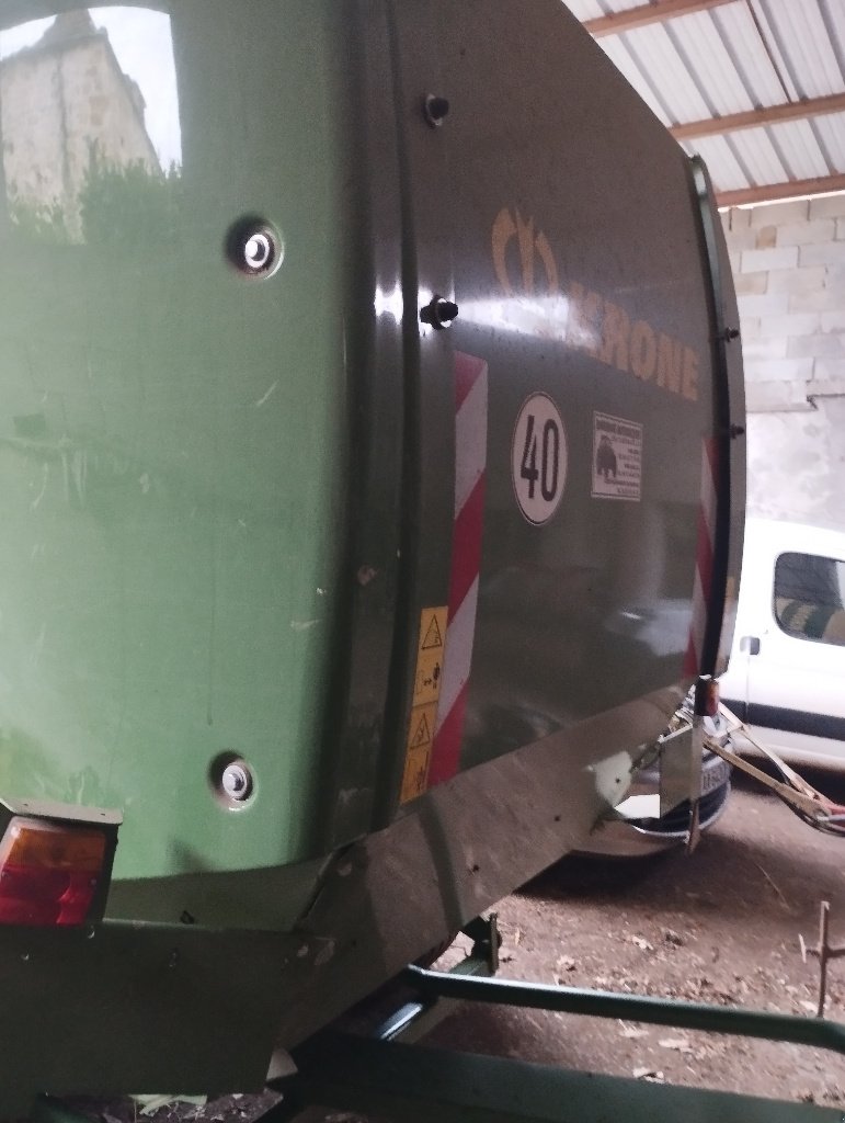 Rundballenpresse typu Krone Fortima v 1500mc, Gebrauchtmaschine v Saint-Rémy (Obrázek 8)